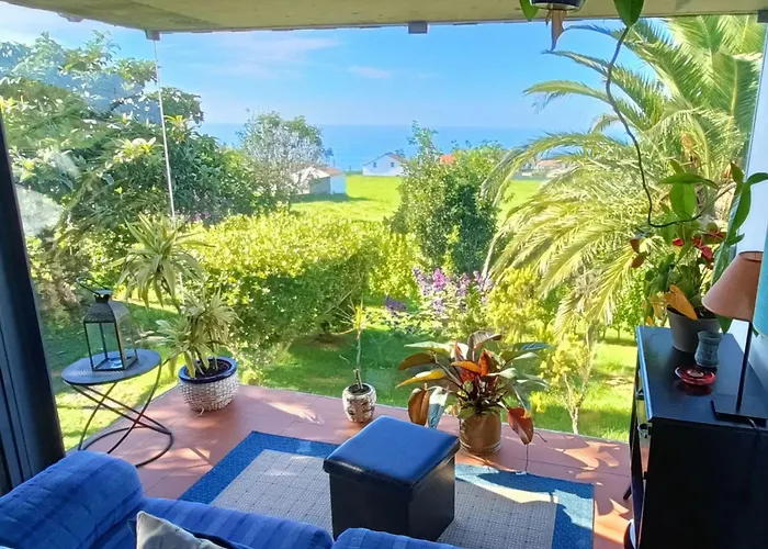 Casa Da Talha- Rustikaler Charme Auf Den Azoren By Interhome