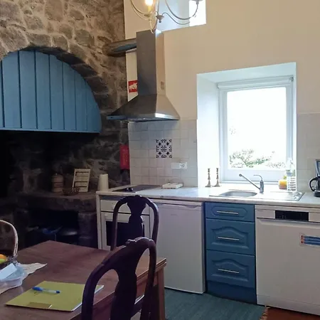 Casa Da Talha- Rustikaler Charme Auf Den Azoren By Interhome