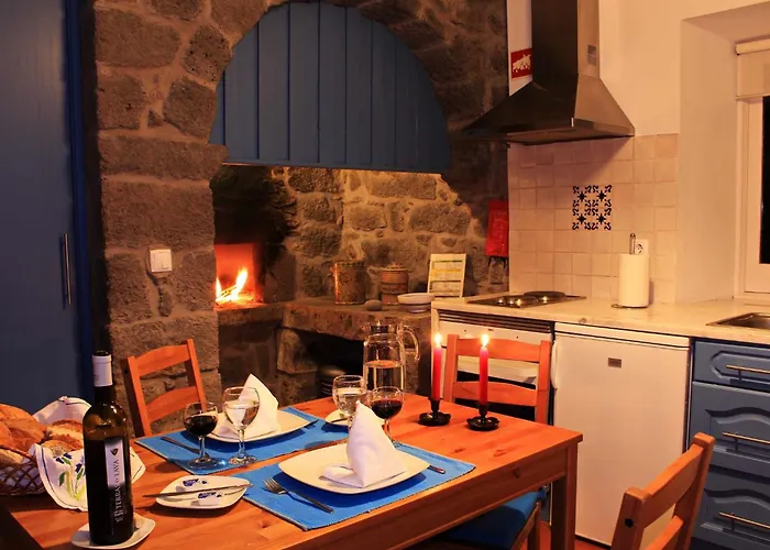Casa Da Talha- Rustikaler Charme Auf Den Azoren By Interhome * Nordestinho