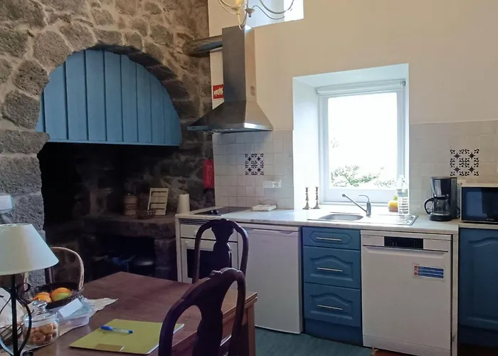 Casa Da Talha- Rustikaler Charme Auf Den Azoren By Interhome